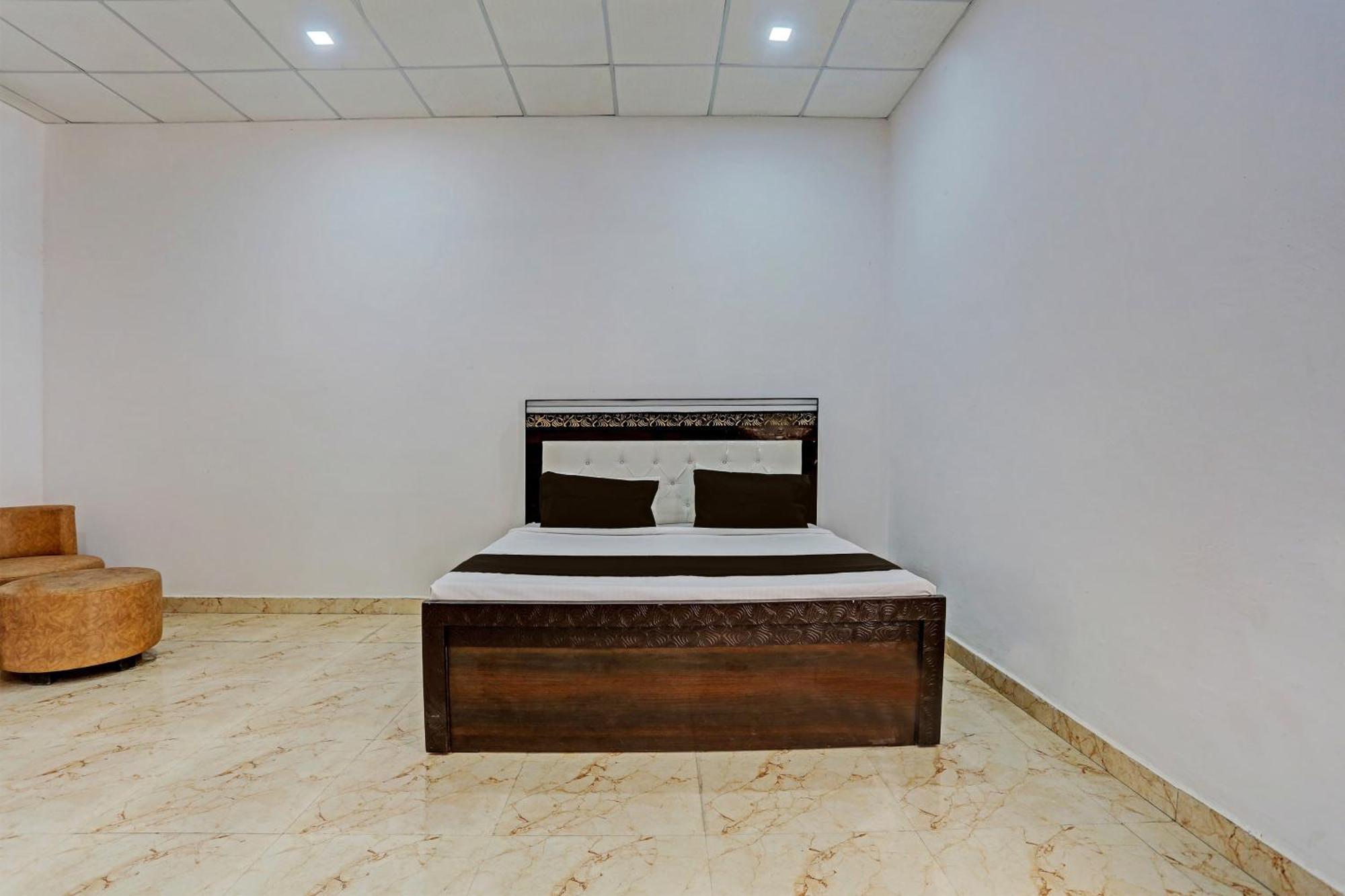 Hotel O Murliwala Wedding Palace And Resort Samalkha Dış mekan fotoğraf