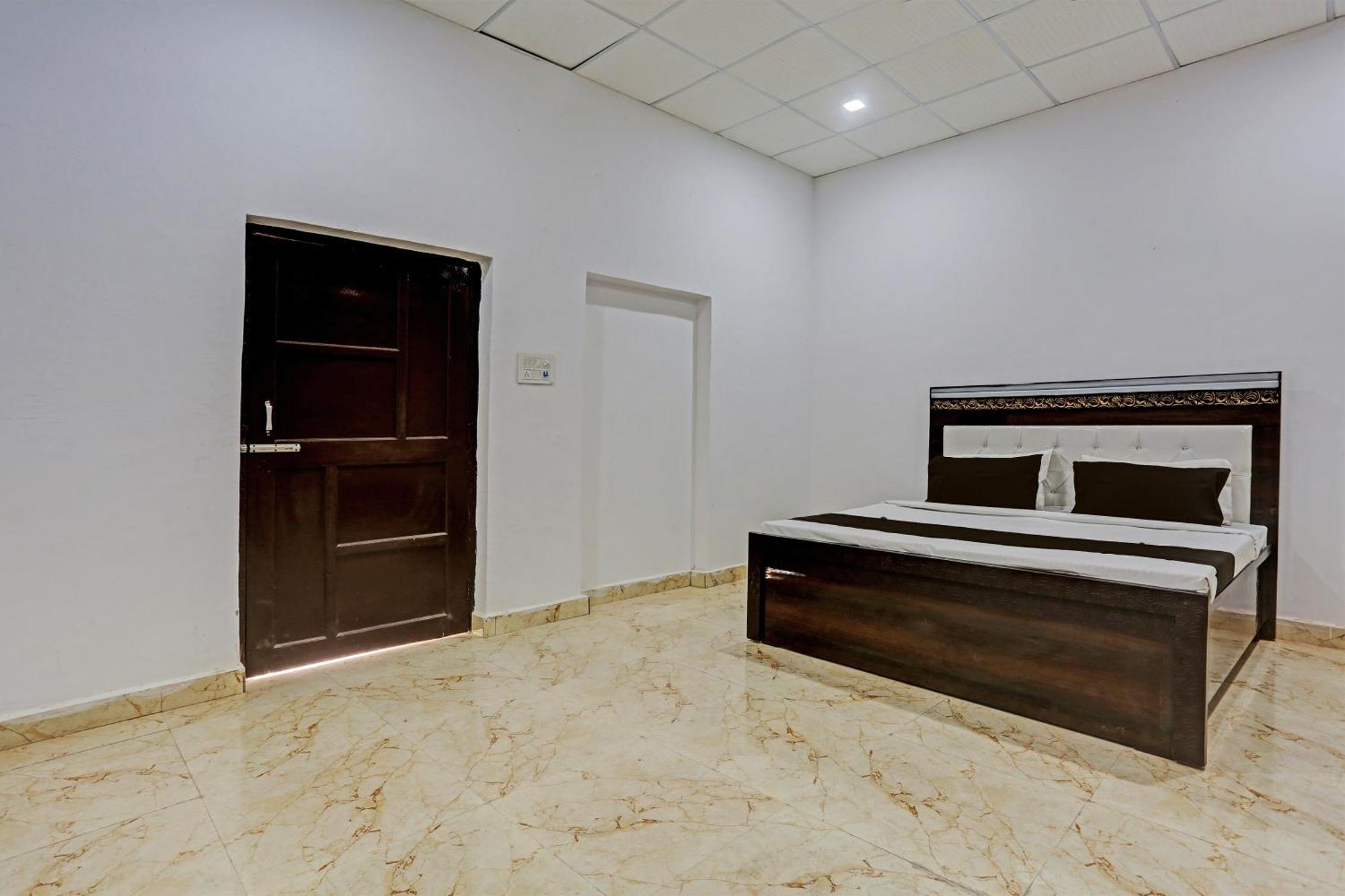 Hotel O Murliwala Wedding Palace And Resort Samalkha Dış mekan fotoğraf